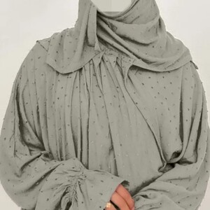 شرشف صلاه منقط مع  طرحة