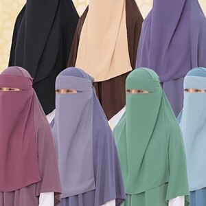 وشاح رأس برباط خلفي