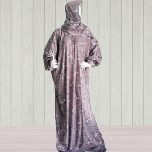 شرشف صلاه مشجرسحاب مع طرحه متصله